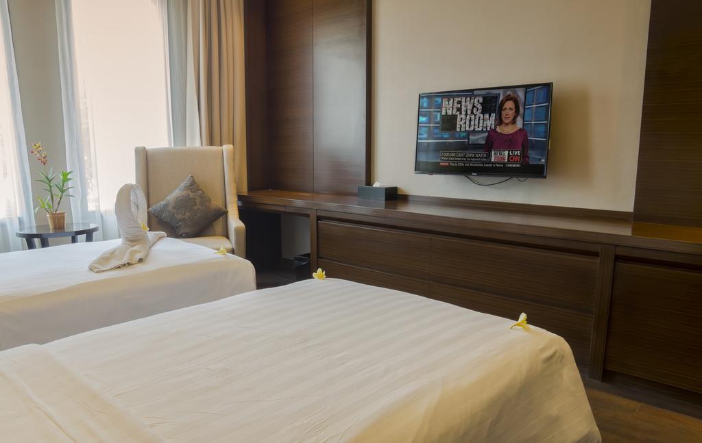 Grand Arjuna Hotel 4*