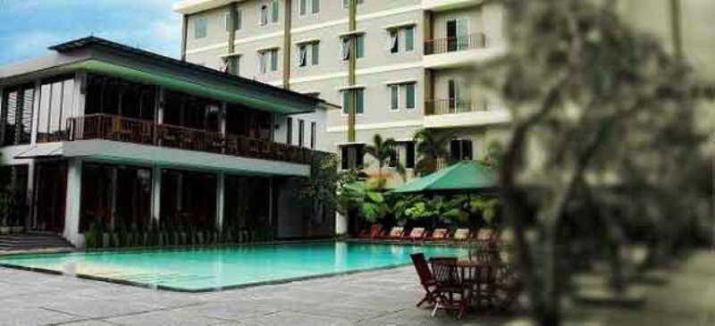 Hotel Grand Arjuna 4*
